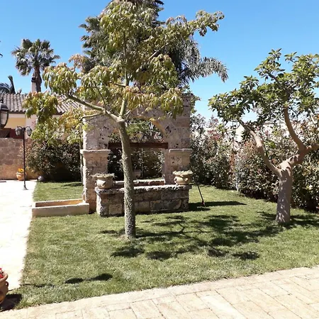 Tenuta Settimio E Valerie 2 * Taviano (Lecce)